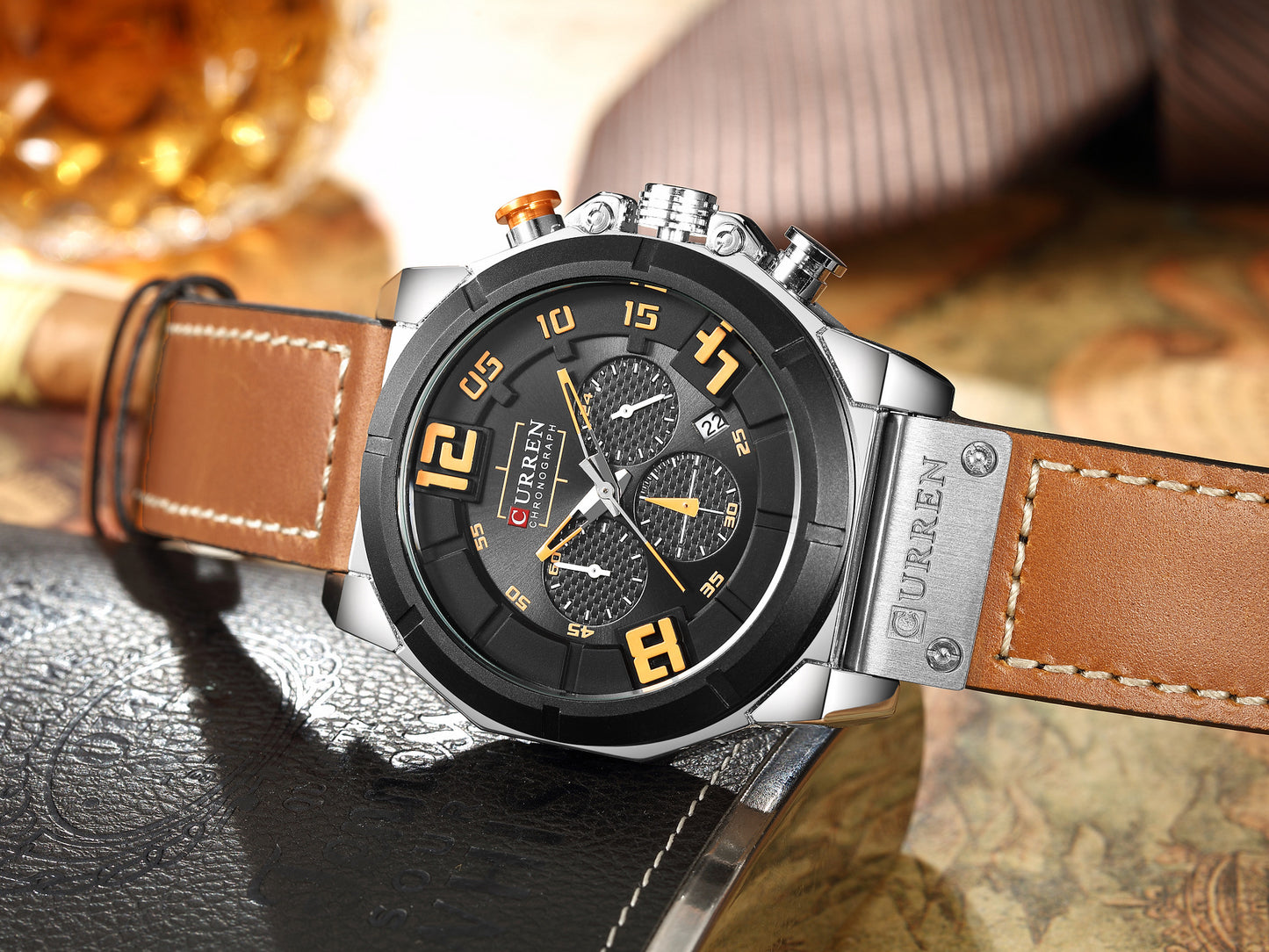 CURREN 8287 Men's Quartz Watch with Leather Band
