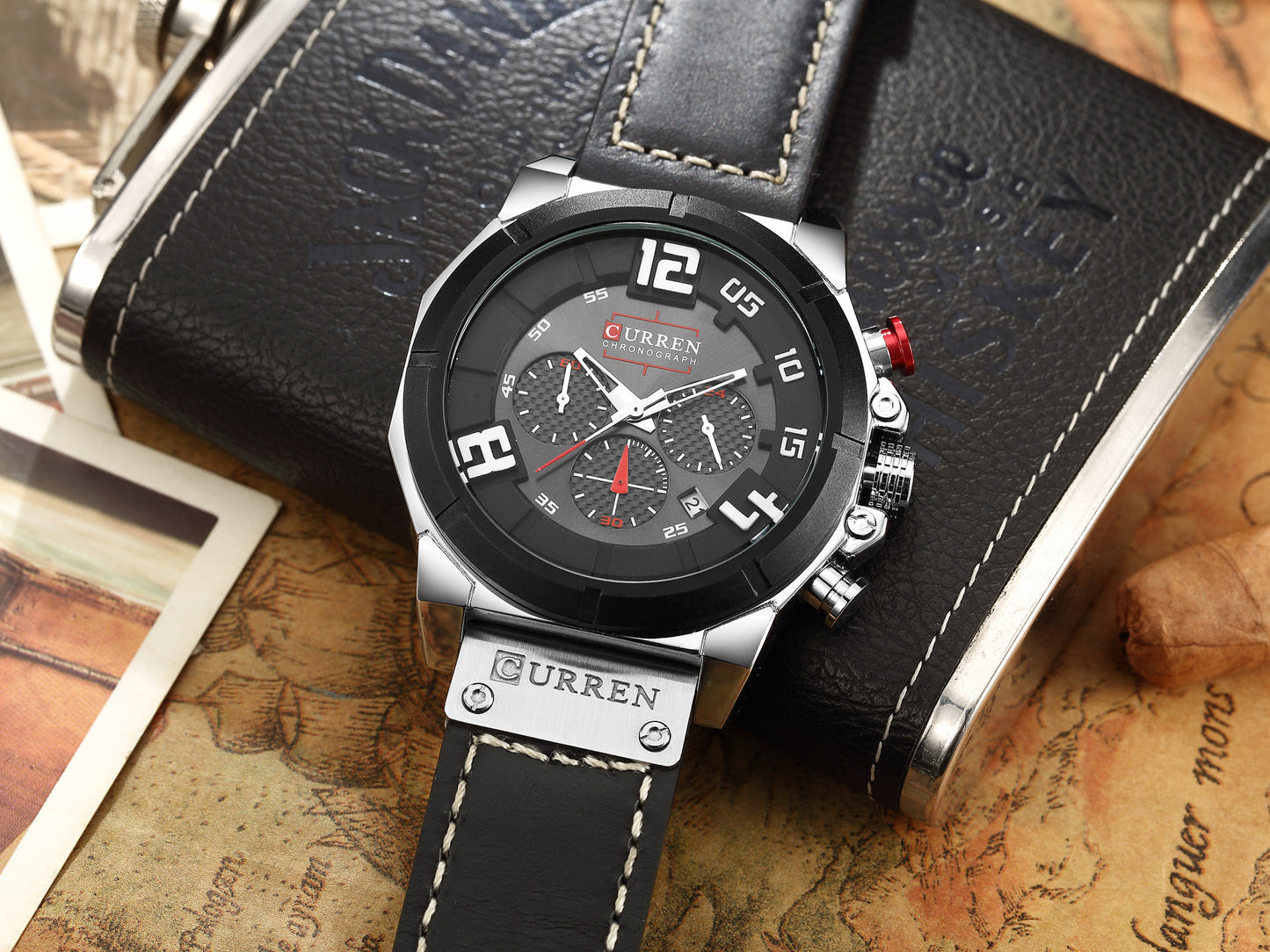 CURREN 8287 Men's Quartz Watch with Leather Band